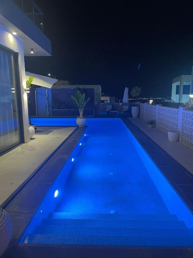 Villa Peer Ейлат Екстериор снимка